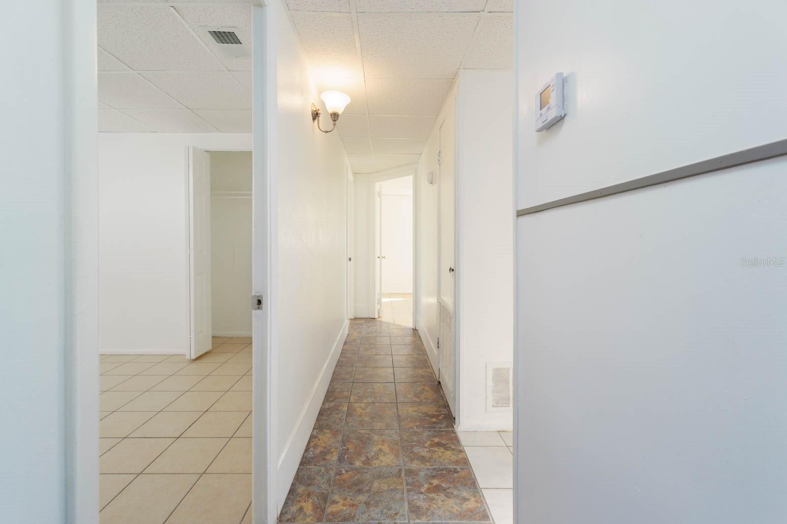 2009 Windsor Way Property Photo 20