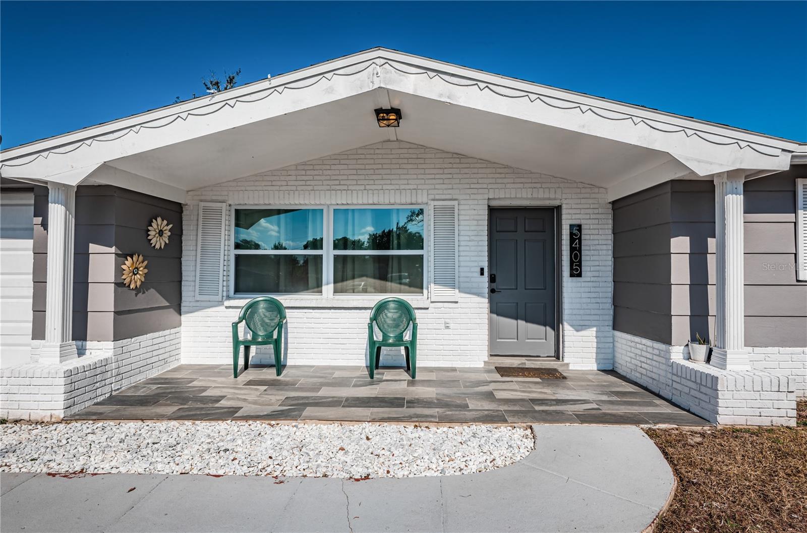 5405 GOLDEN NUGGET DR Property Photo 1