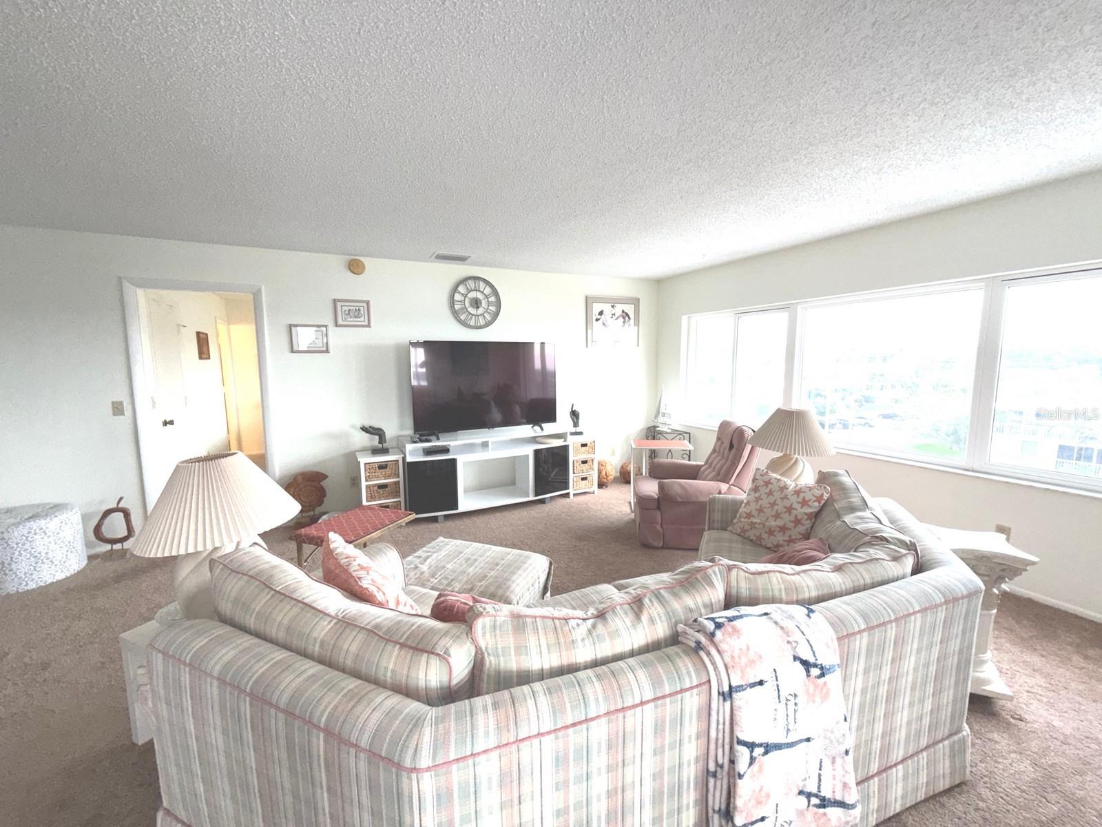 100 Bluff View Dr #401a Property Photo 31