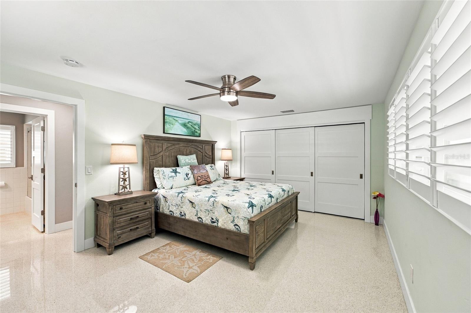 4523 Clearwater Harbor Dr S Property Photo 18