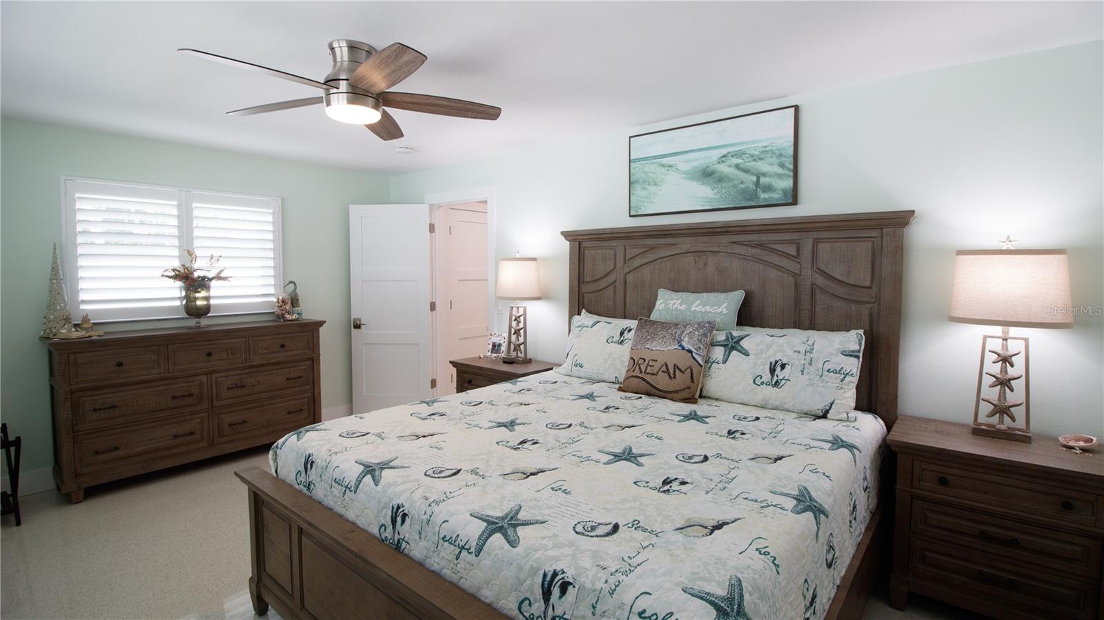 4523 Clearwater Harbor Dr S Property Photo 22
