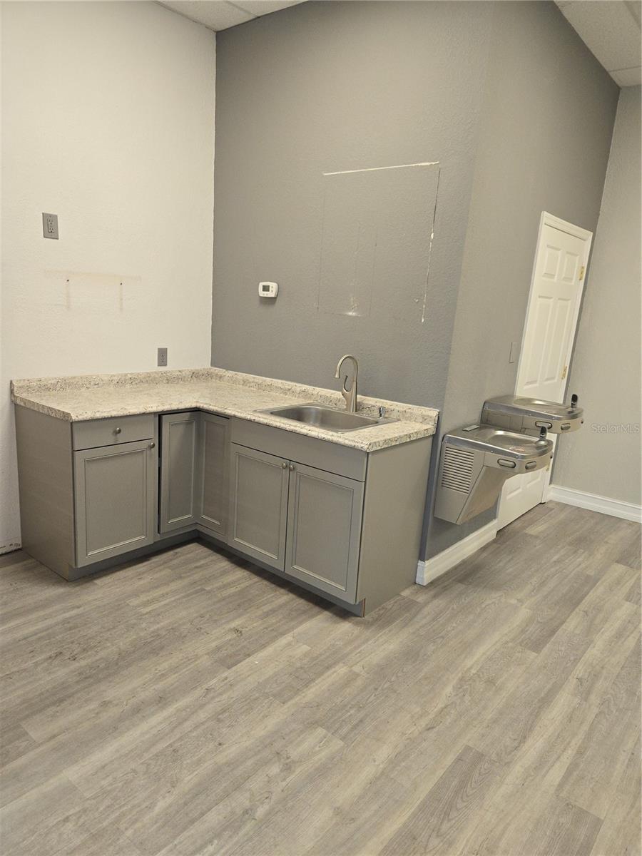 1454 Alt 19 #1466 Property Photo 10