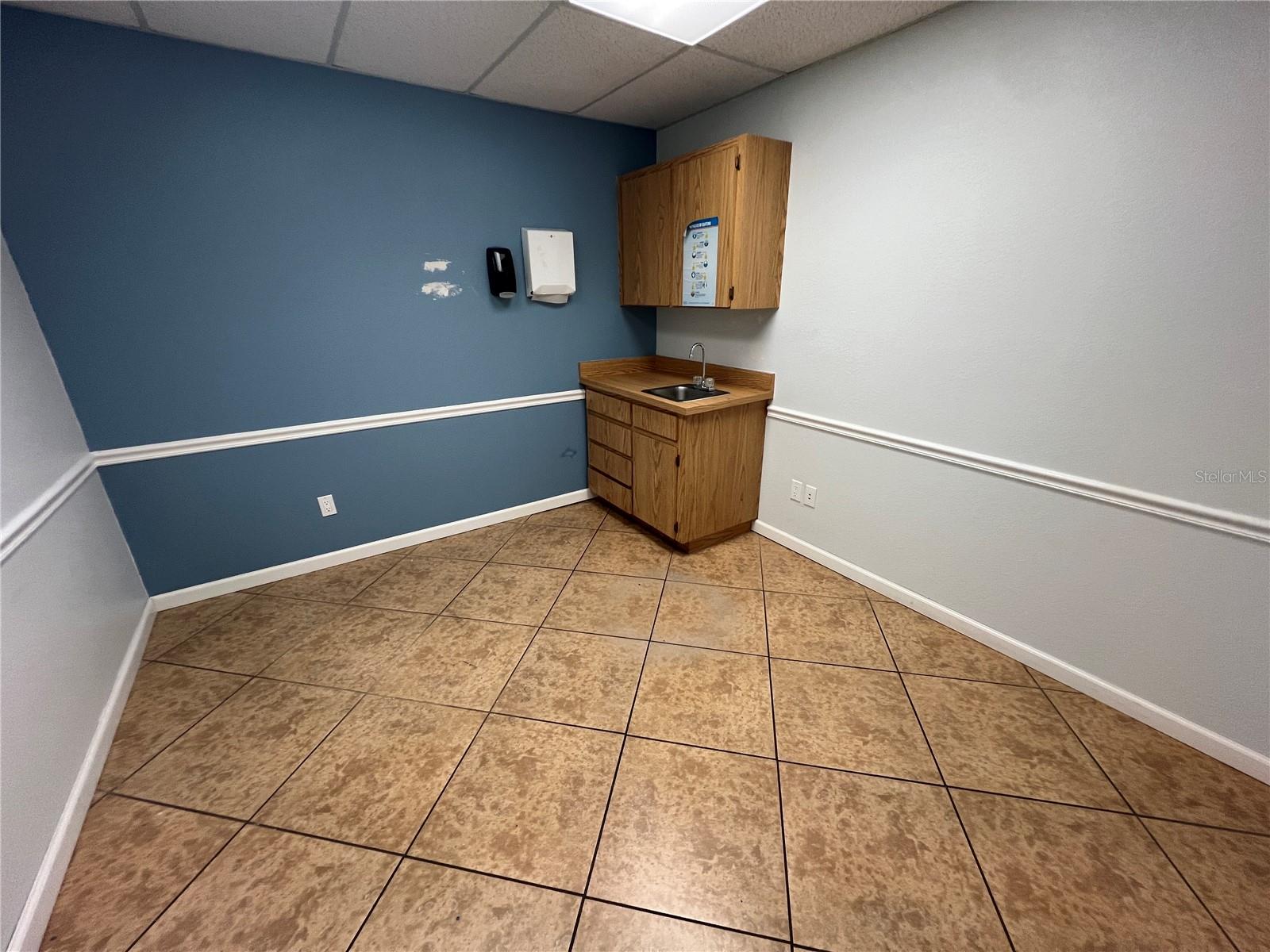 500 Vonderburg Dr #210w Property Photo 10