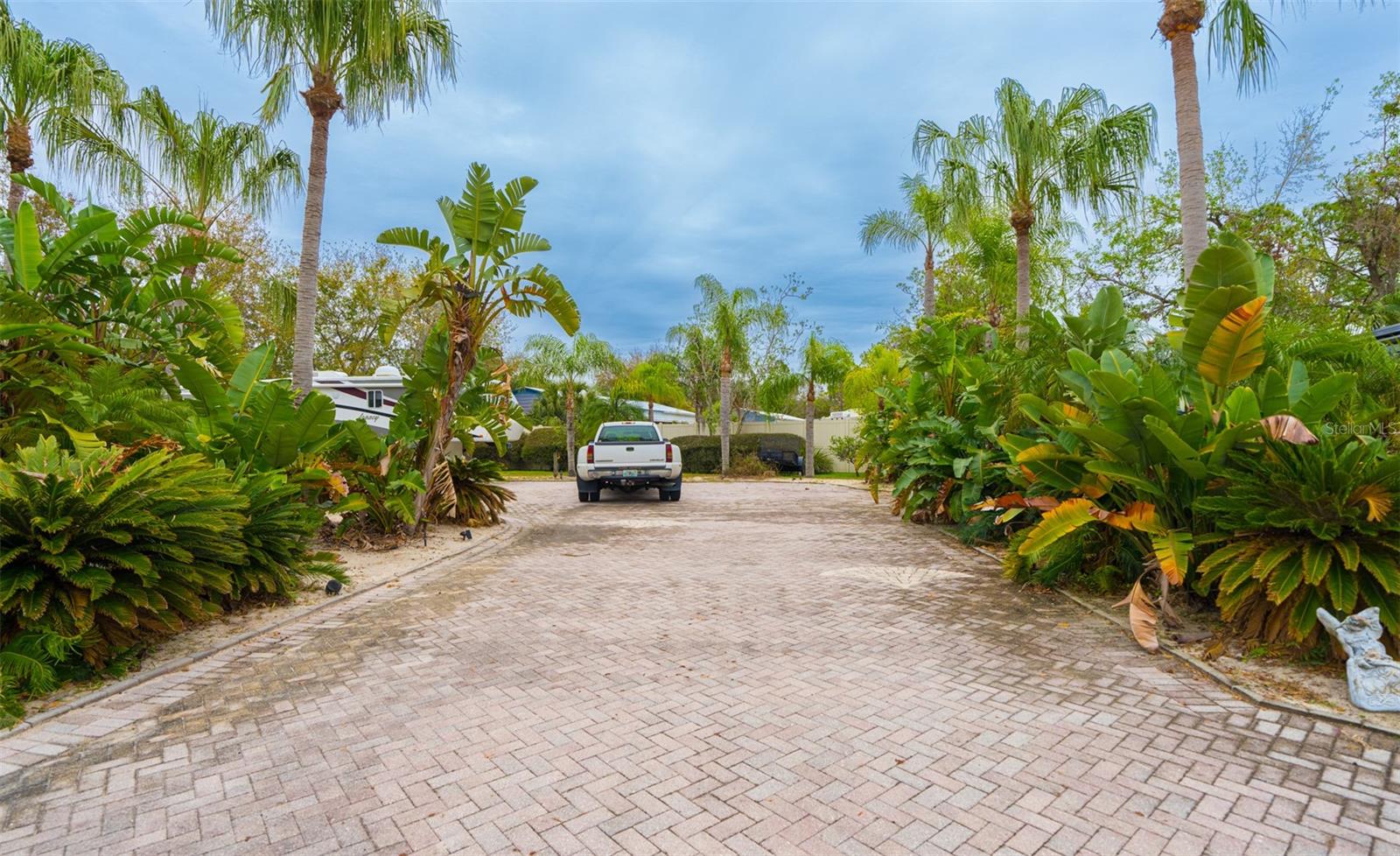 6861 Amanda Vista Cir Property Photo 17