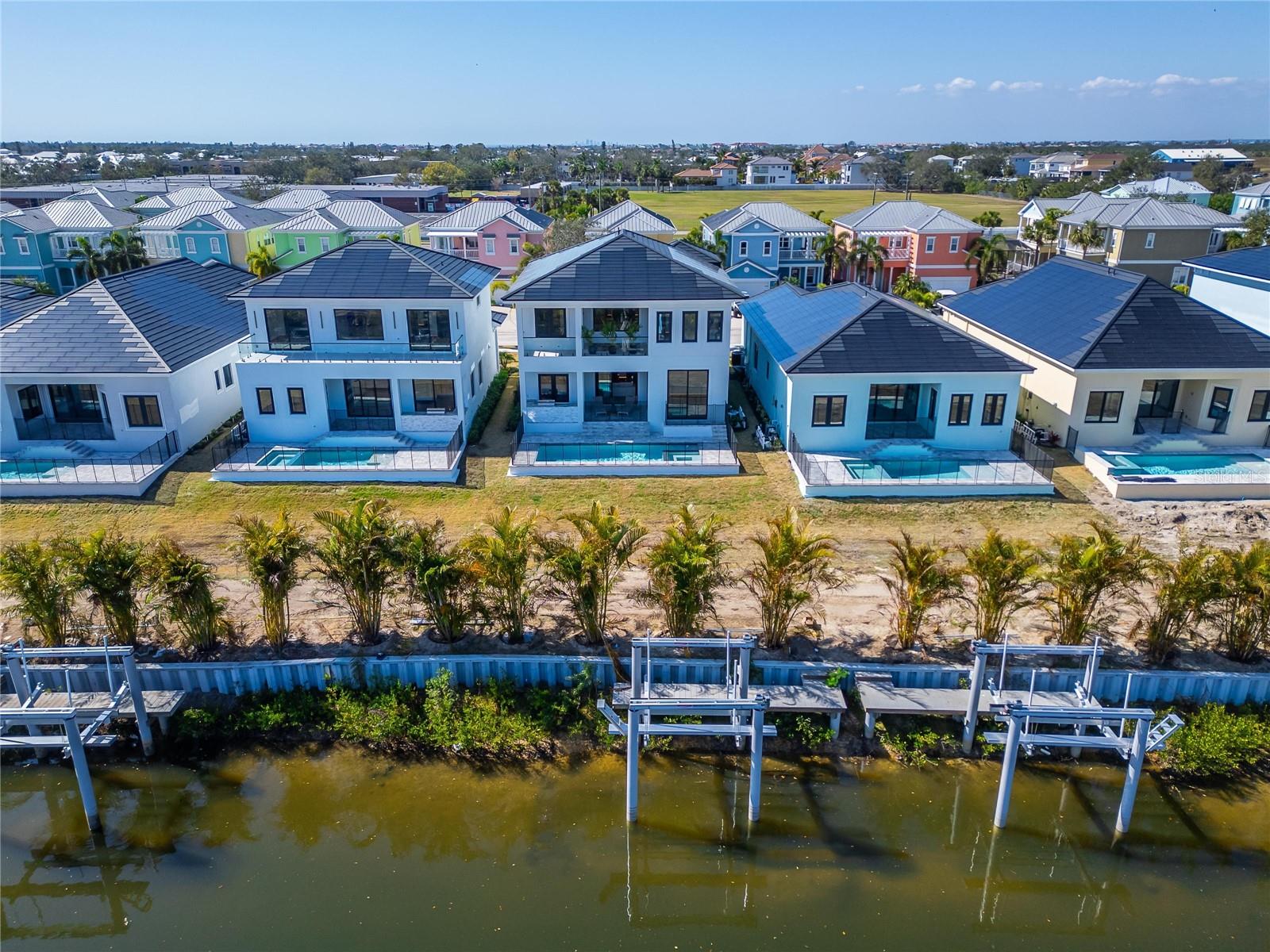 6536 Simone Shores Cir Property Photo 8