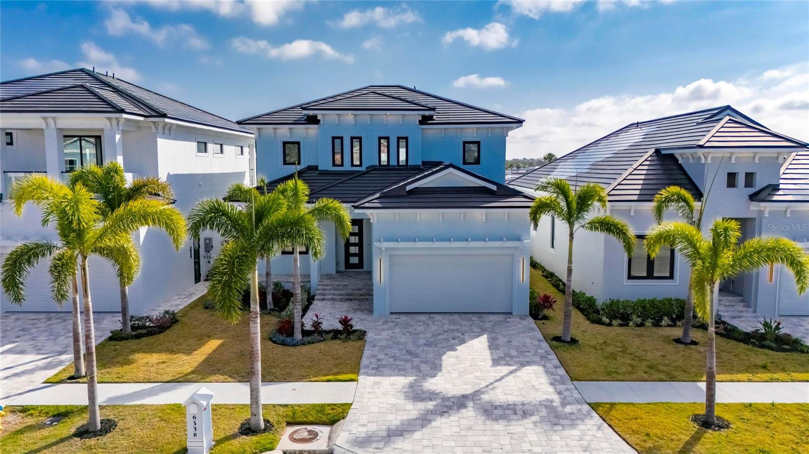 6538 Simone Shores Cir Property Photo 1