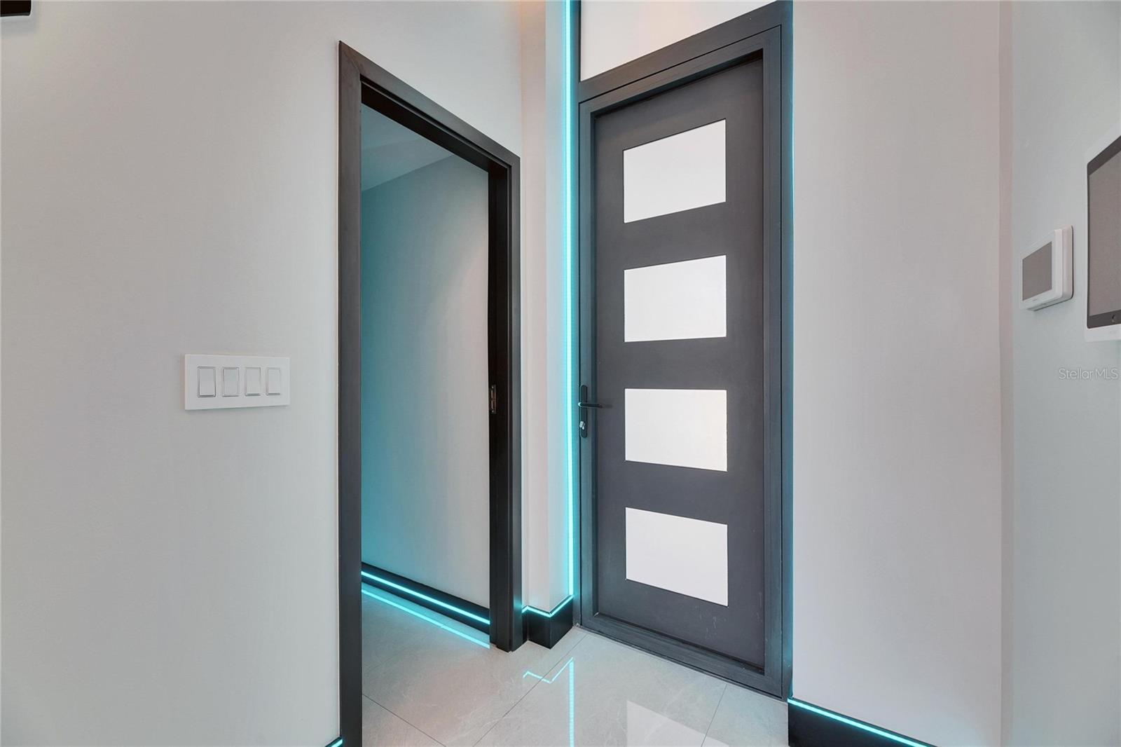 6538 Simone Shores Cir Property Photo 8