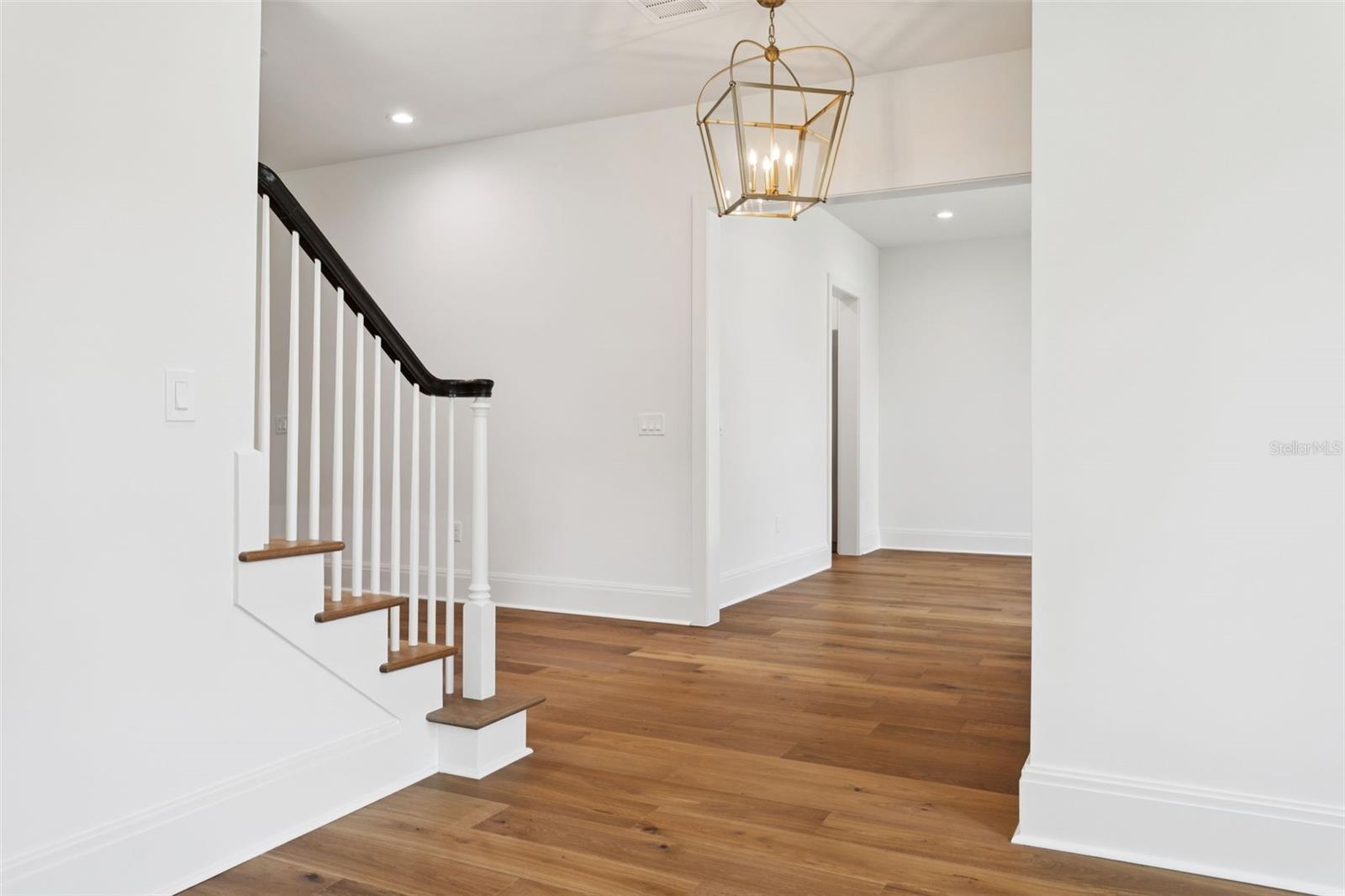 4614 W Tennyson Ave Property Photo 8