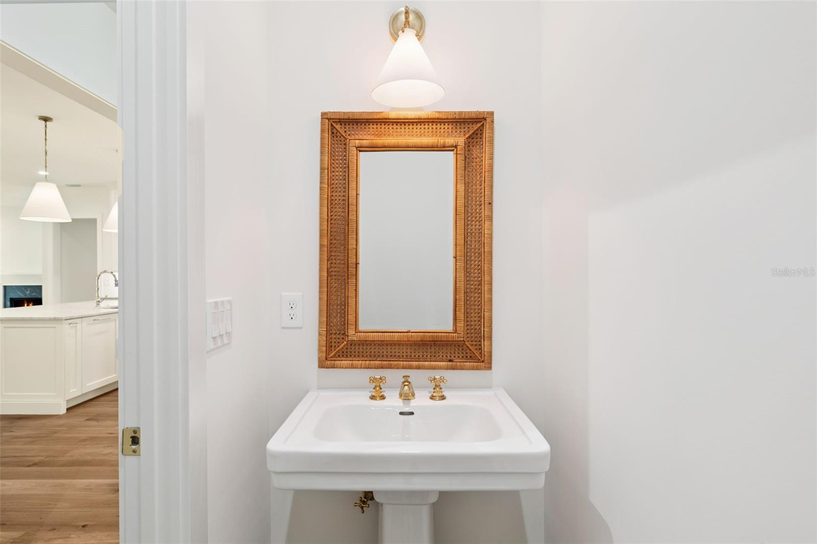 4614 W Tennyson Ave Property Photo 15