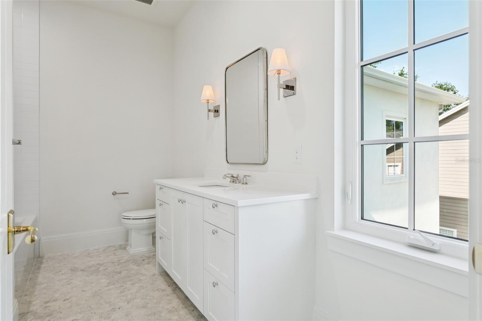 4614 W Tennyson Ave Property Photo 27