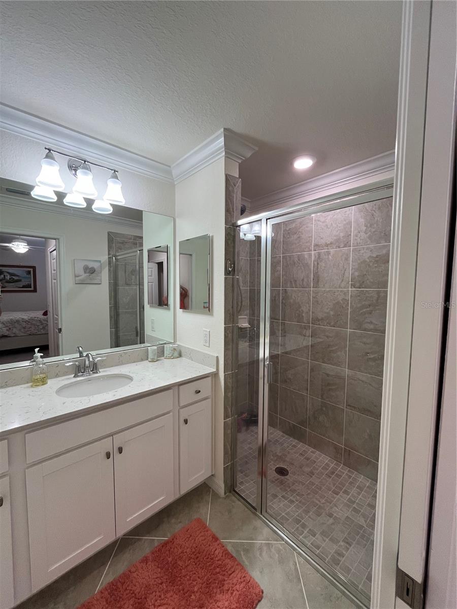 17520 Gawthrop Dr #106 Property Photo 17