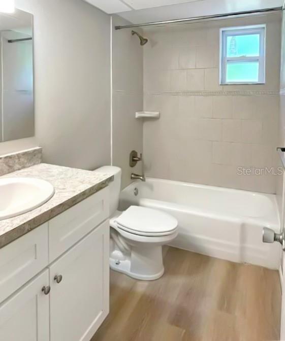 404 Harrison Ave Property Photo 8