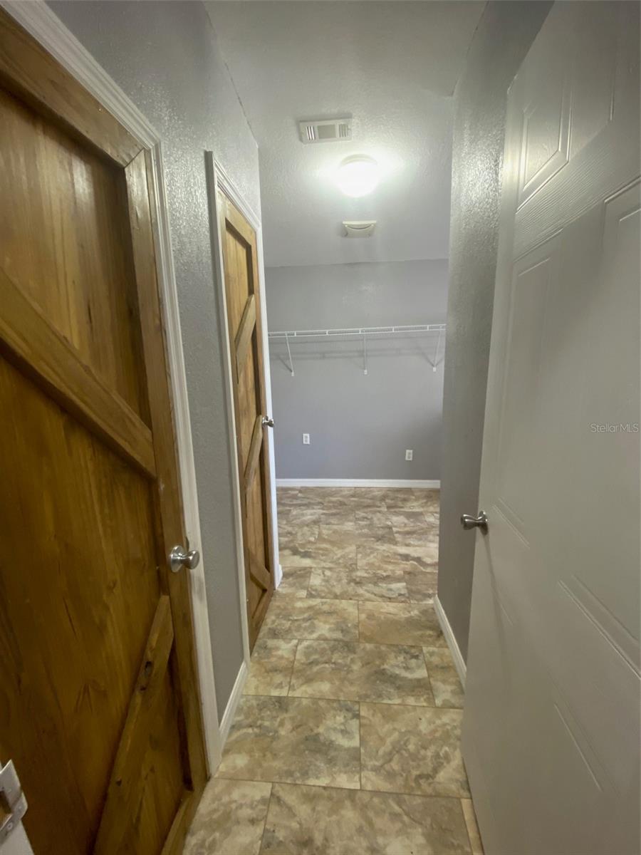 7405 Shoupe Rd Property Photo 28