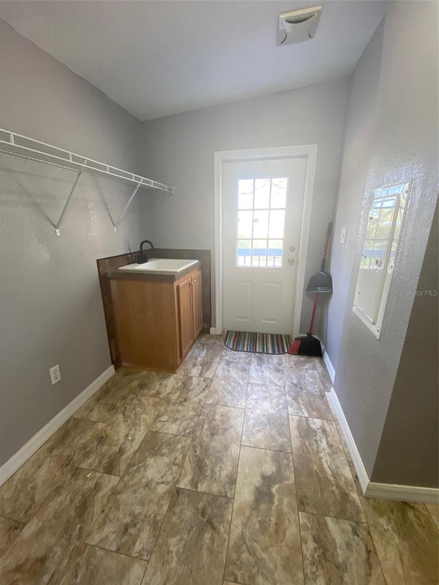 7405 Shoupe Rd Property Photo 29