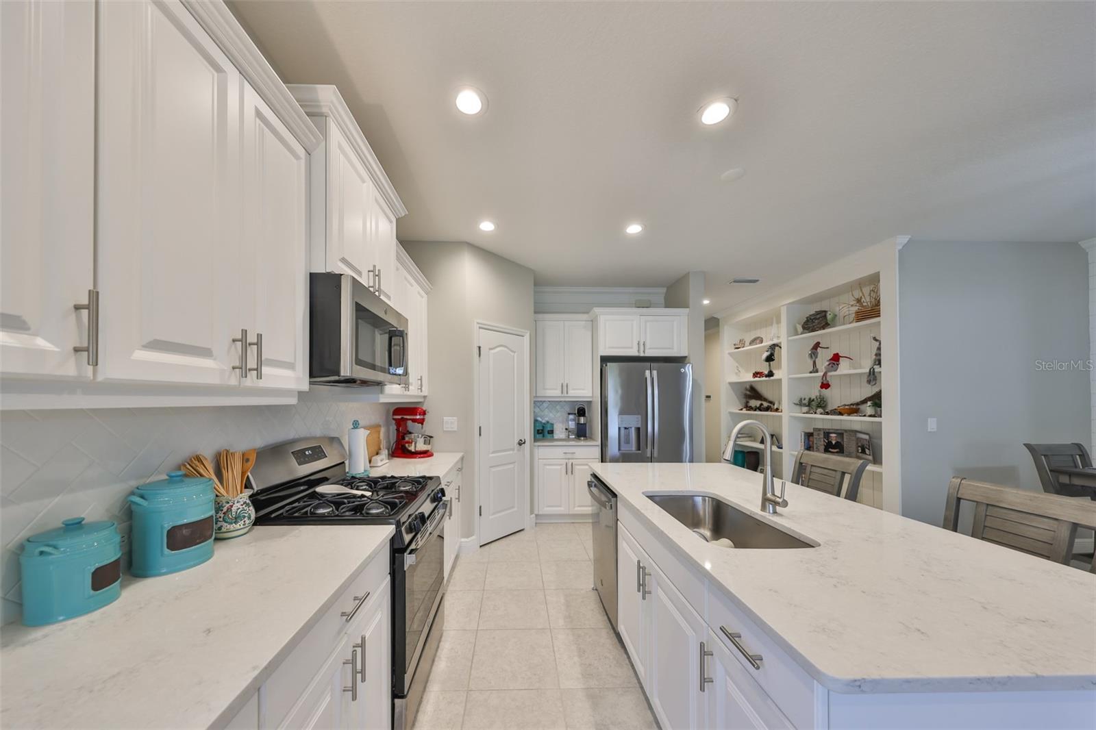 11008 Sand Pine Ln Property Photo 25