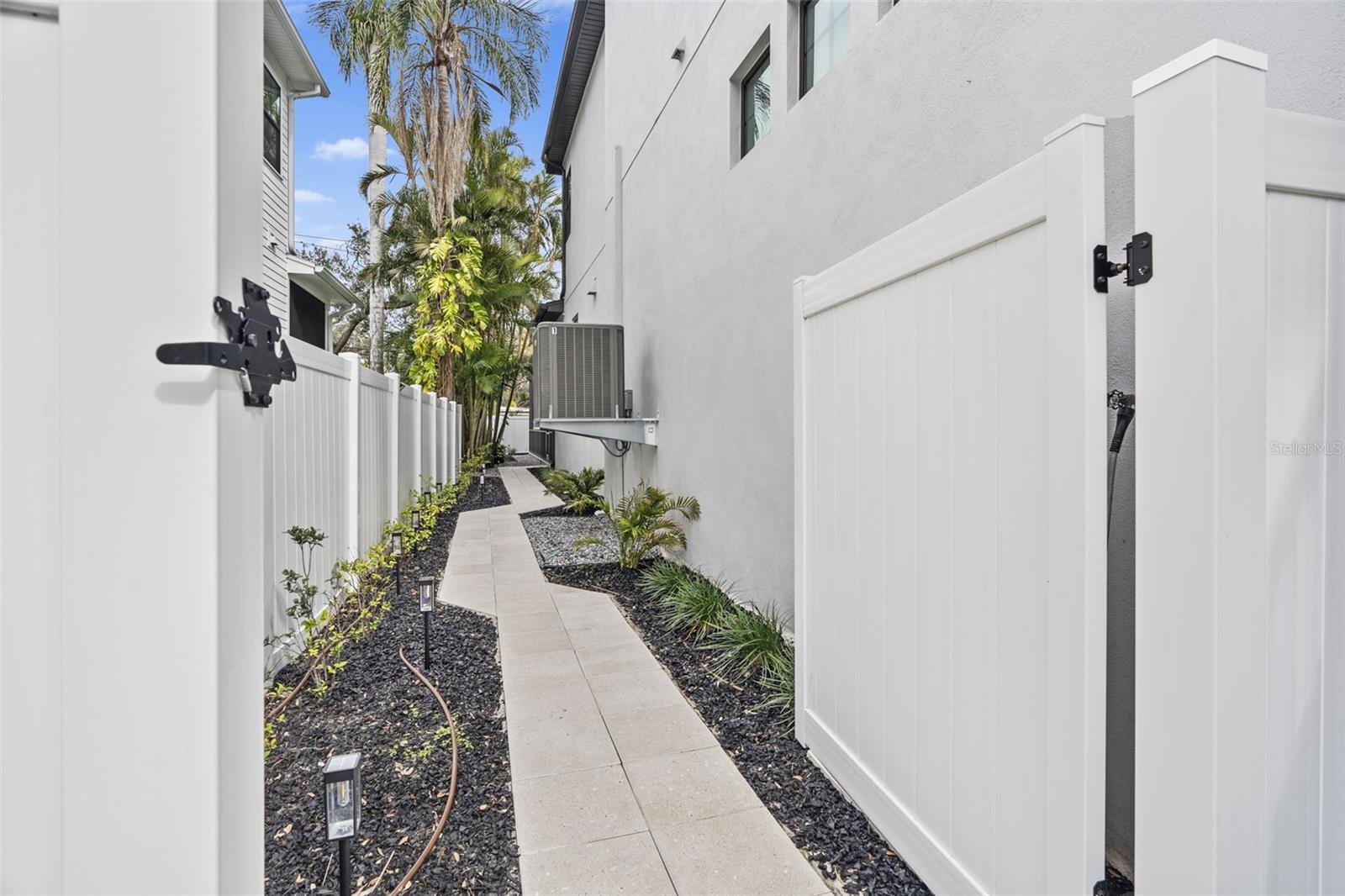 242 Estado Way Ne Property Photo 81