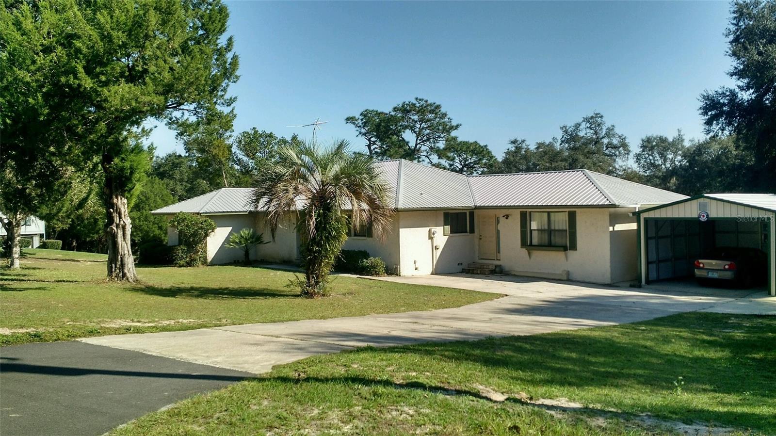 135 Ashley Lake Dr Property Photo