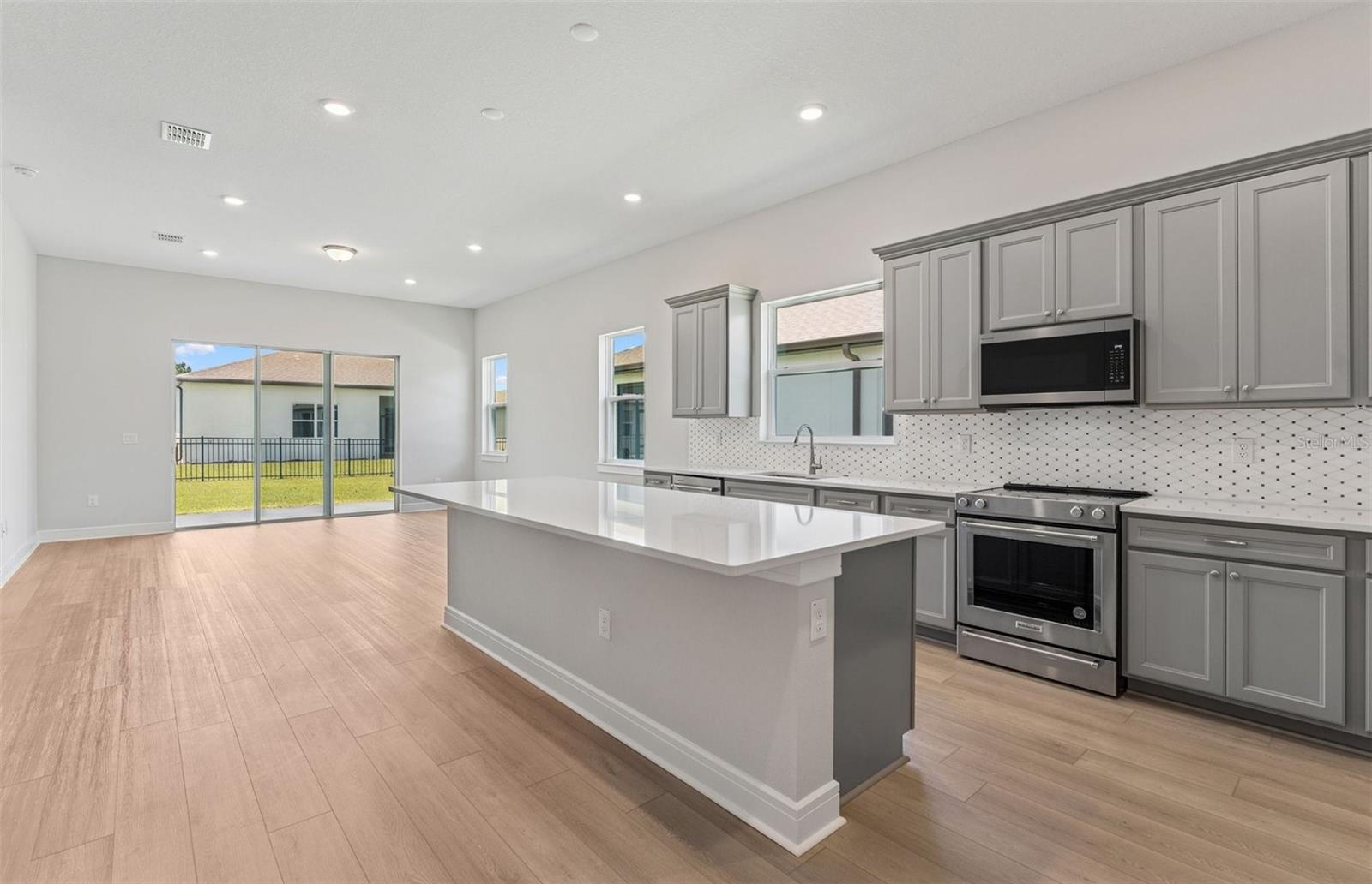 5230 Sw 88th Cir Property Photo 4