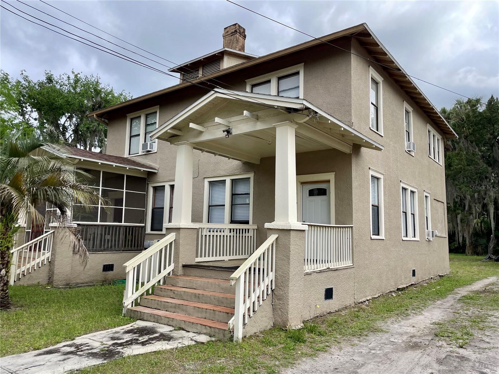 413 Bronson St #1 Property Photo