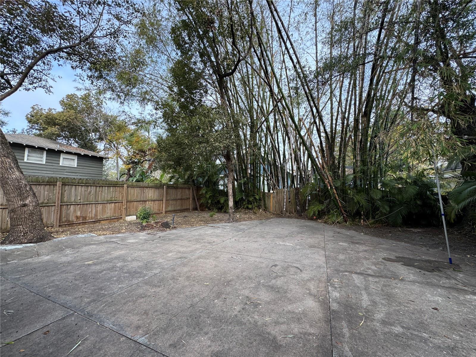Property Photo 27