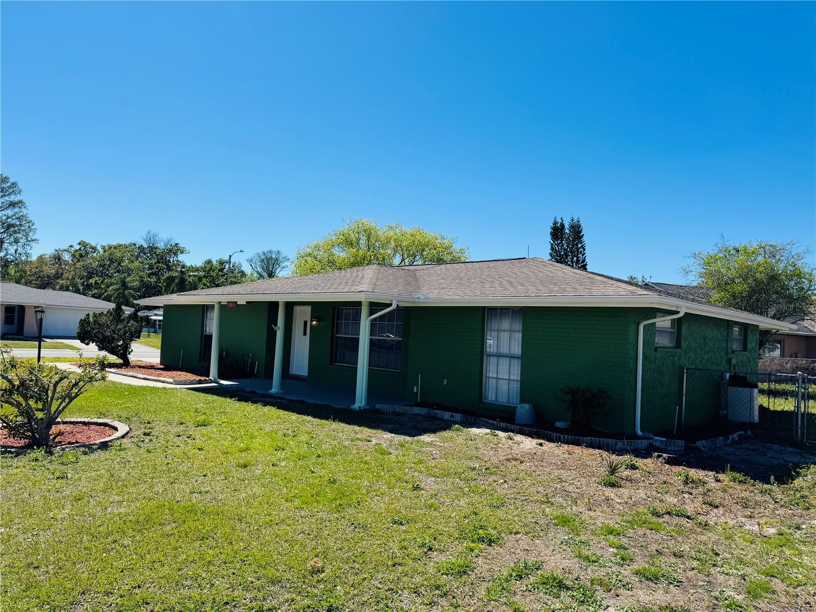 7611 Summertree Ln Property Photo