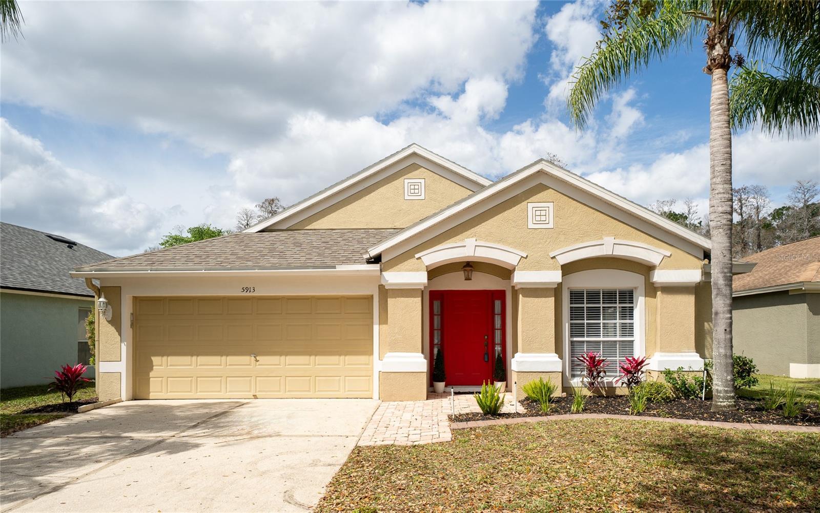 5913 LAWRIN CT Property Photo 1