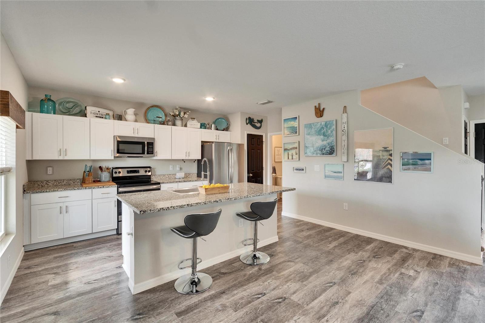 12818 Crested Iris Way Property Photo 7