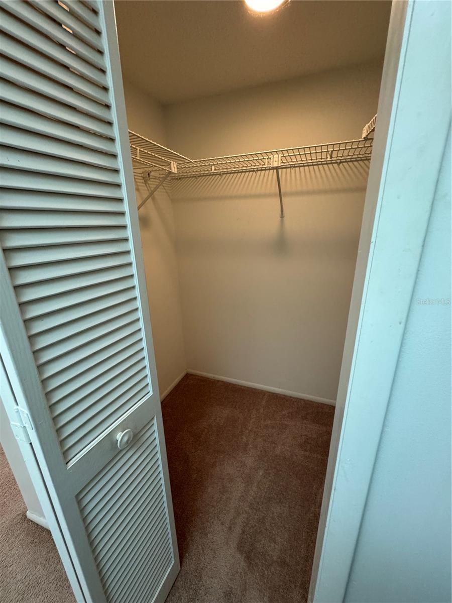 106 Lakeside Ct Property Photo 6