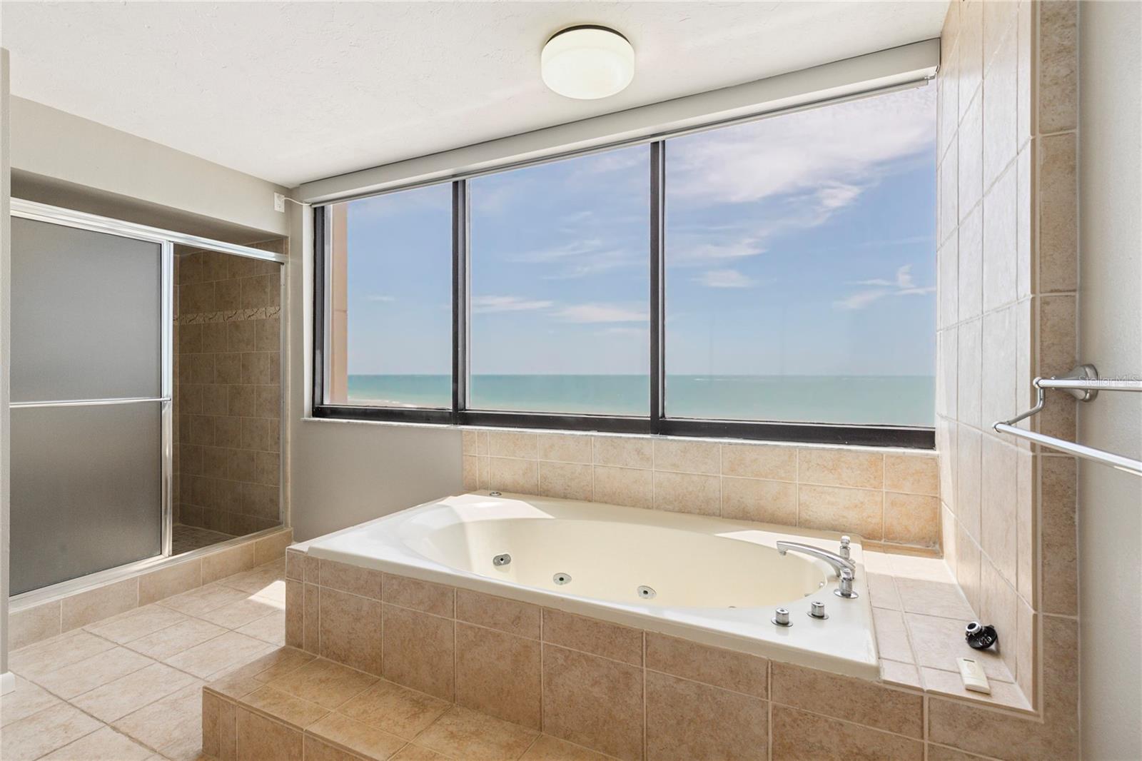 1600 Gulf Blvd #512 Property Photo 28