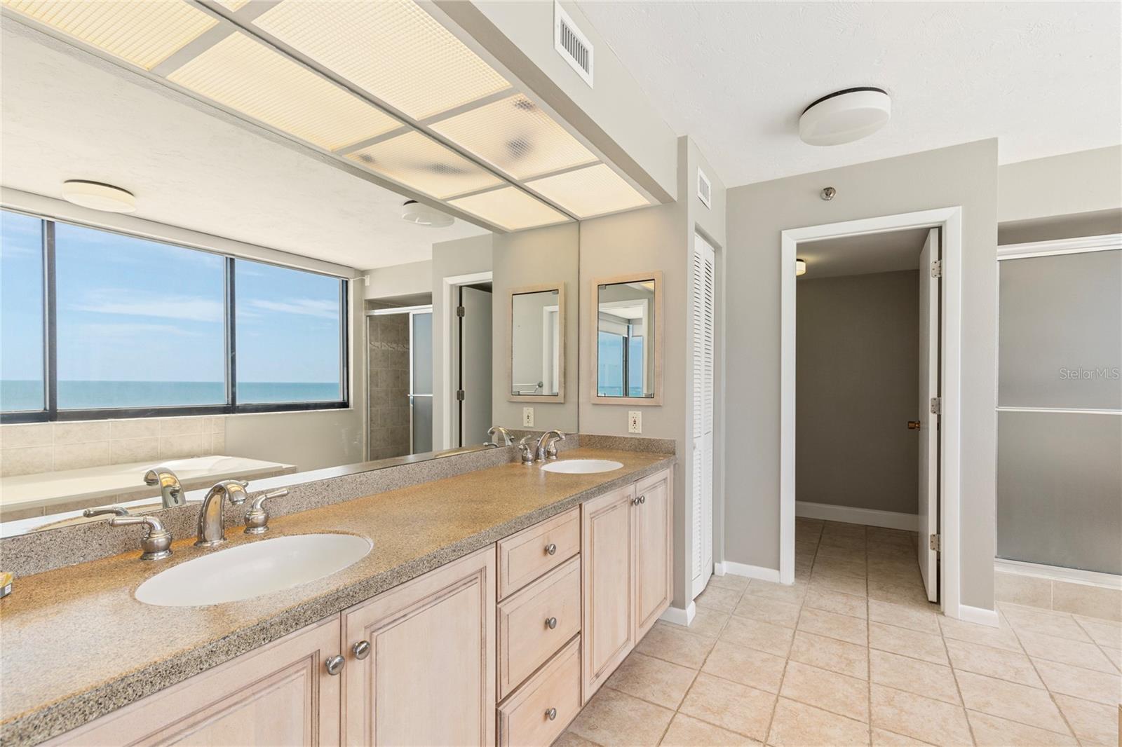 1600 Gulf Blvd #512 Property Photo 31