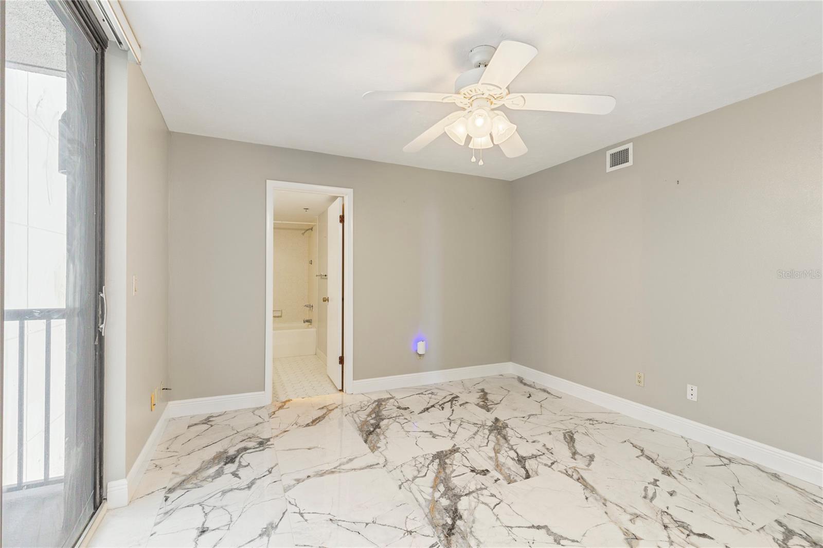 1600 Gulf Blvd #512 Property Photo 35