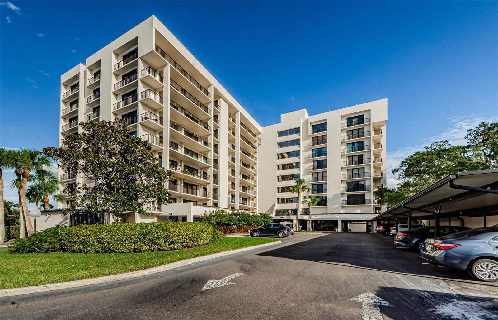150 Belleview Blvd #307 Property Photo