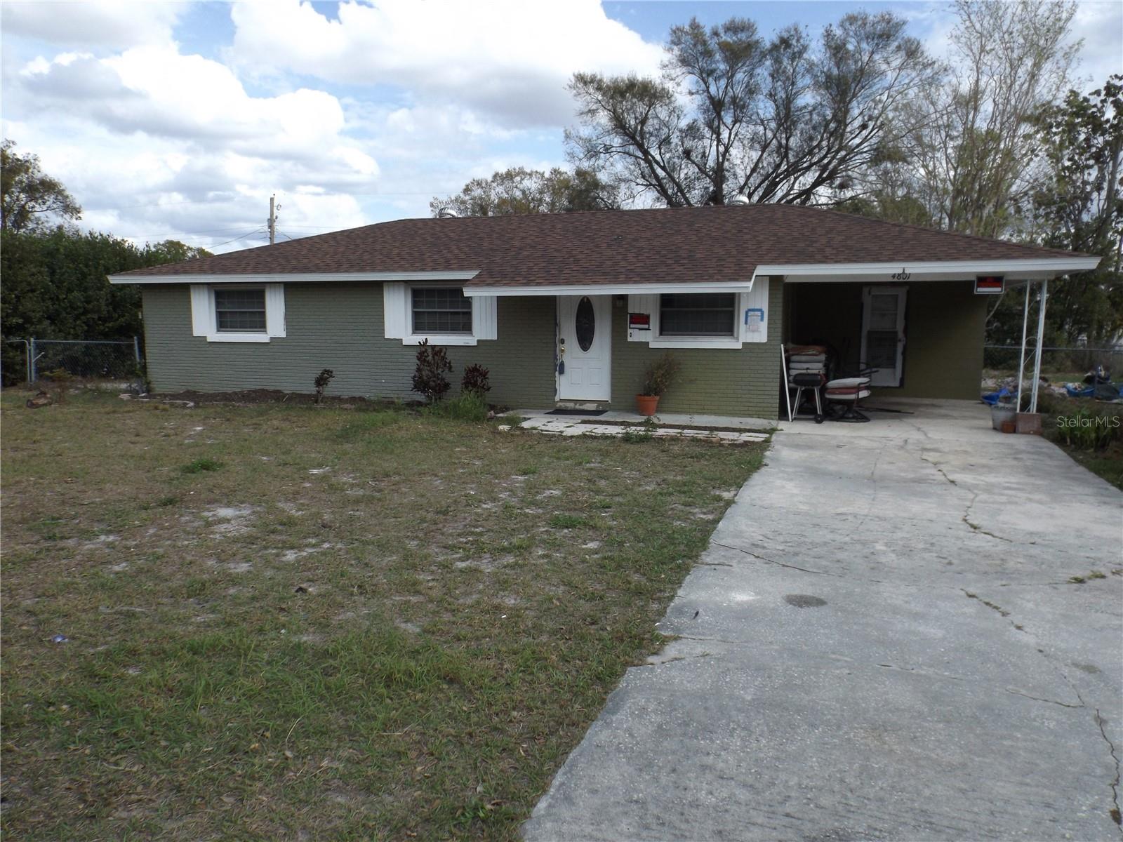 4801 Avon St Property Photo 6