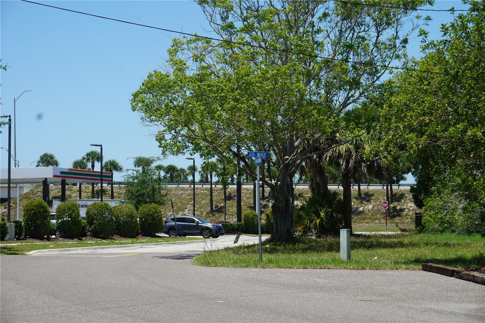 0 74th Ave N Property Photo 23