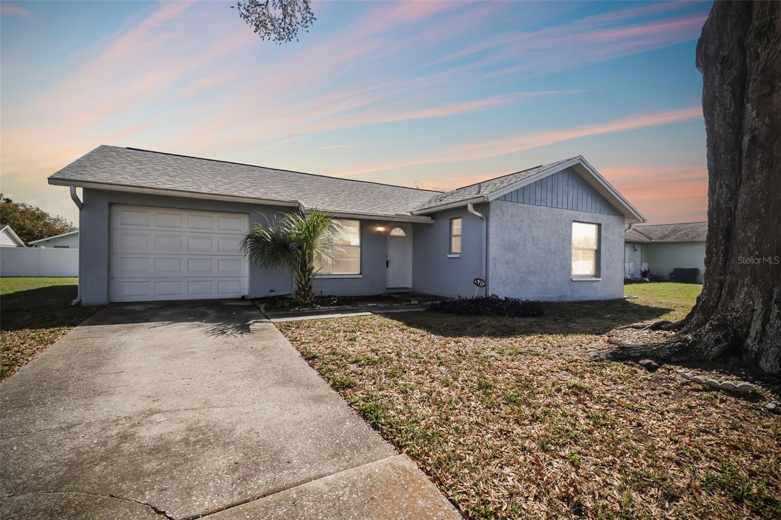 3426 Monte Rio St Property Photo 3