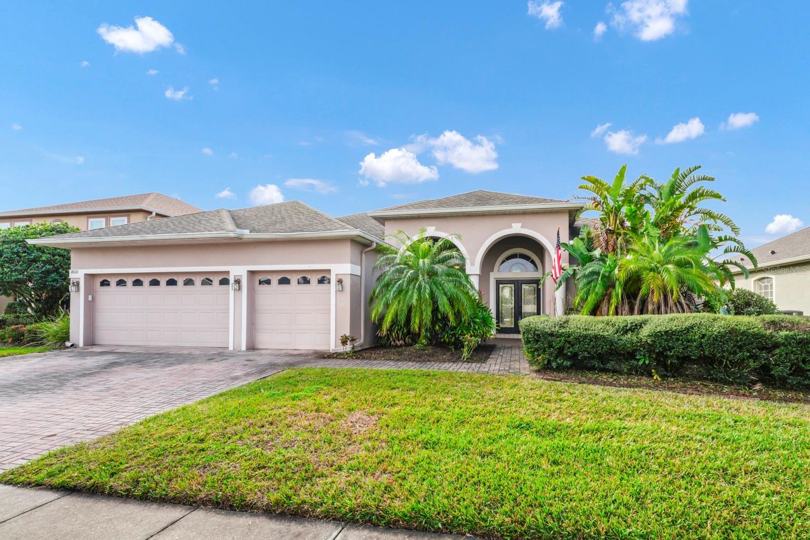 18221 Thornhill Grand Cir Property Photo