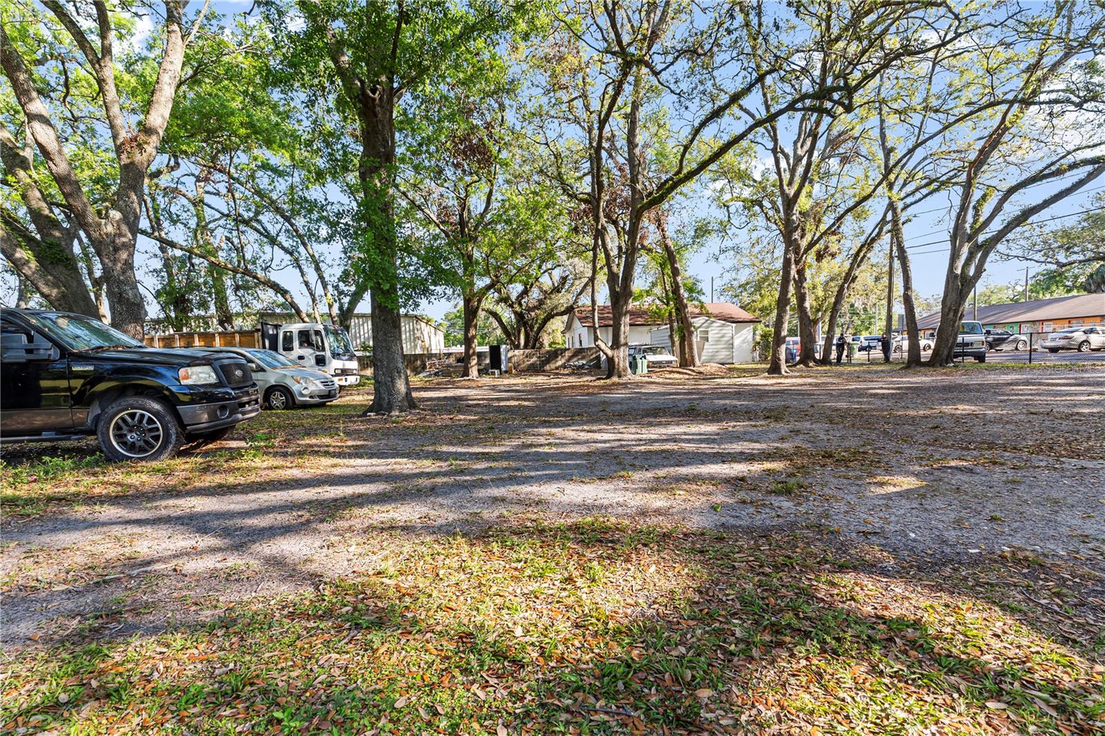 1800 W Waters Ave Property Photo 6
