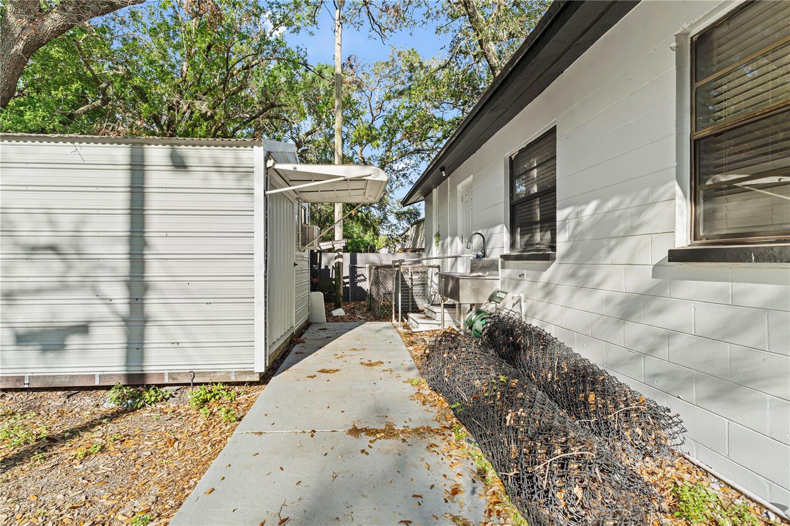 1800 W Waters Ave Property Photo 24