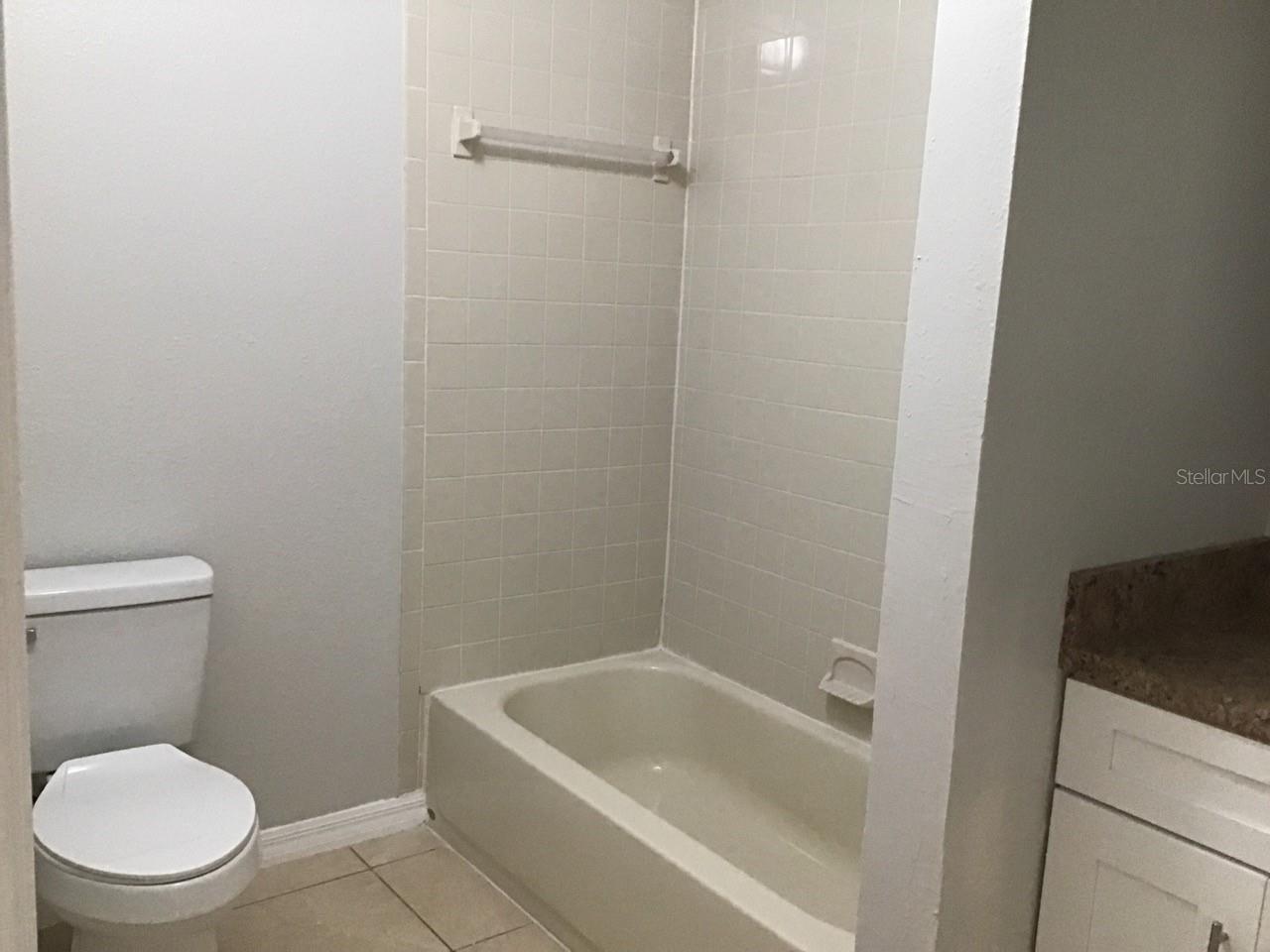 502/504 Imperial Pl Property Photo 12