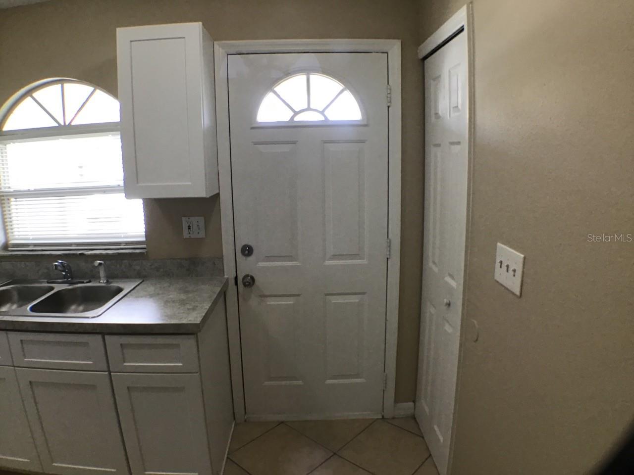 502/504 Imperial Pl Property Photo 33