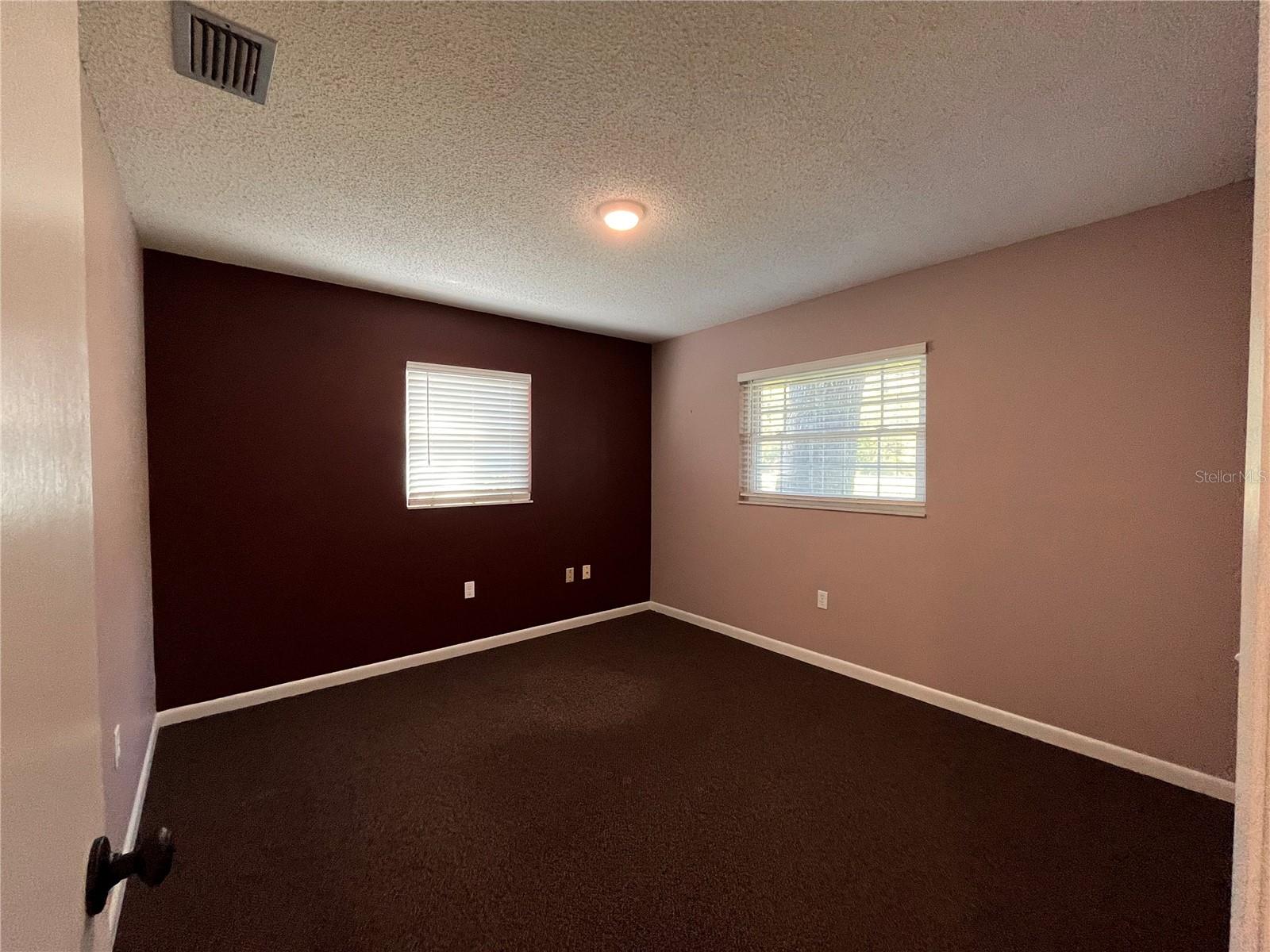 1635 N Florida Ave Property Photo 8