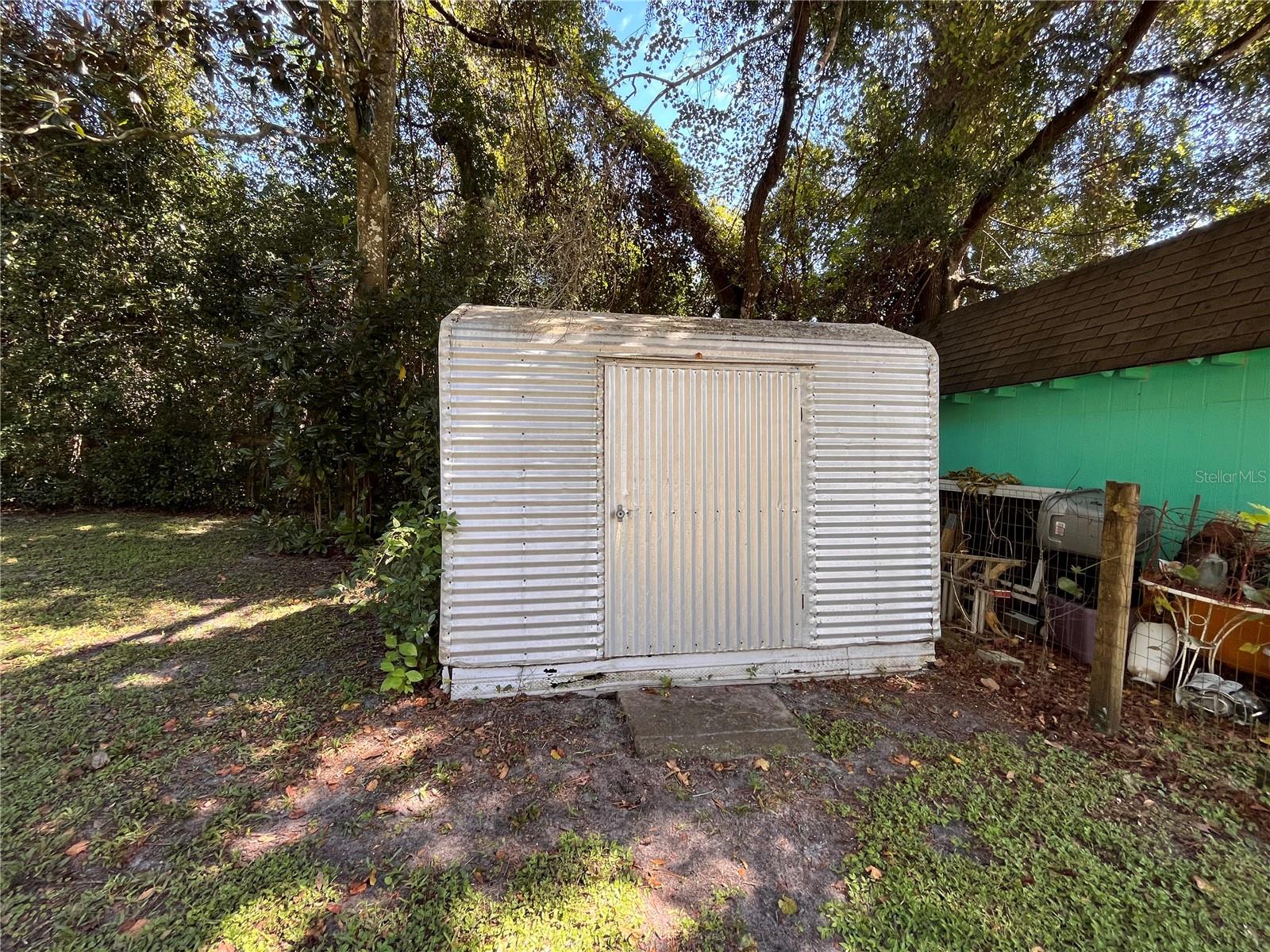 1635 N Florida Ave Property Photo 26