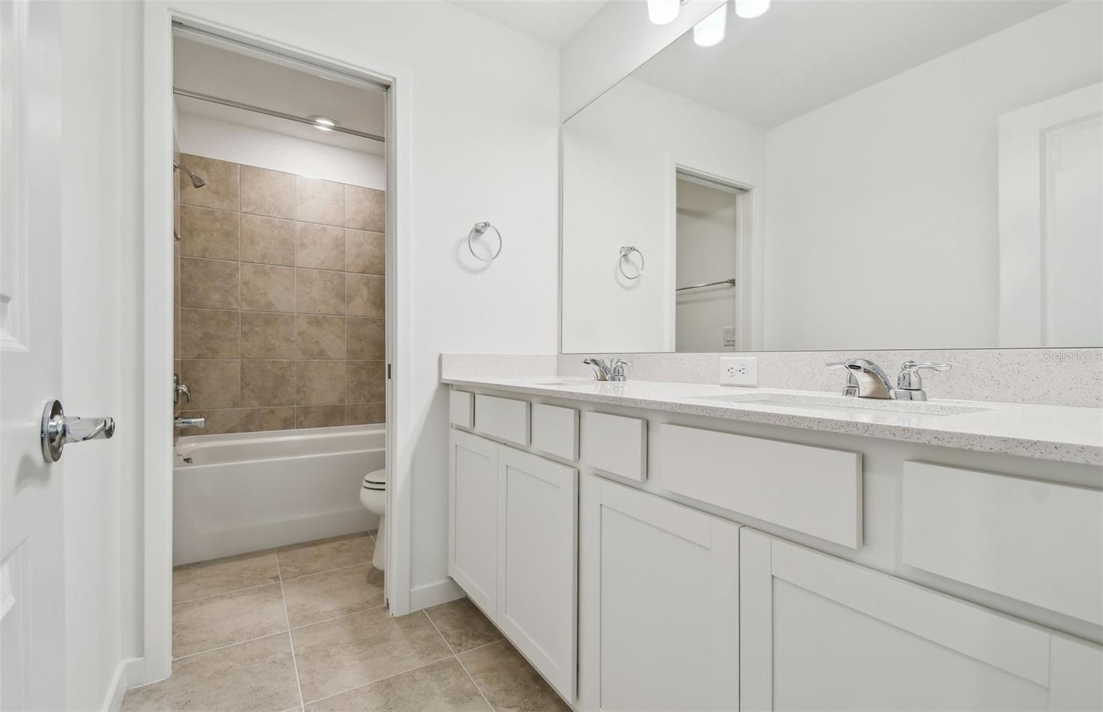 10356 Cross River Trl Property Photo 17