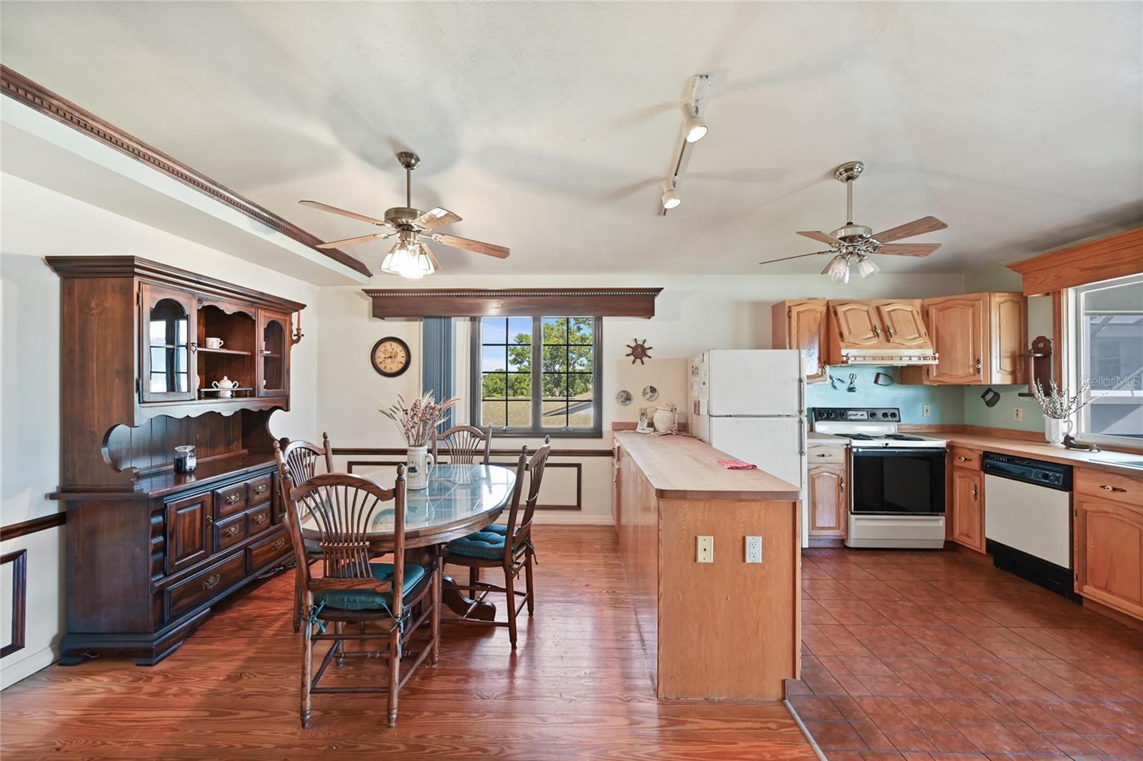 103 Tahiti Cir Property Photo 22