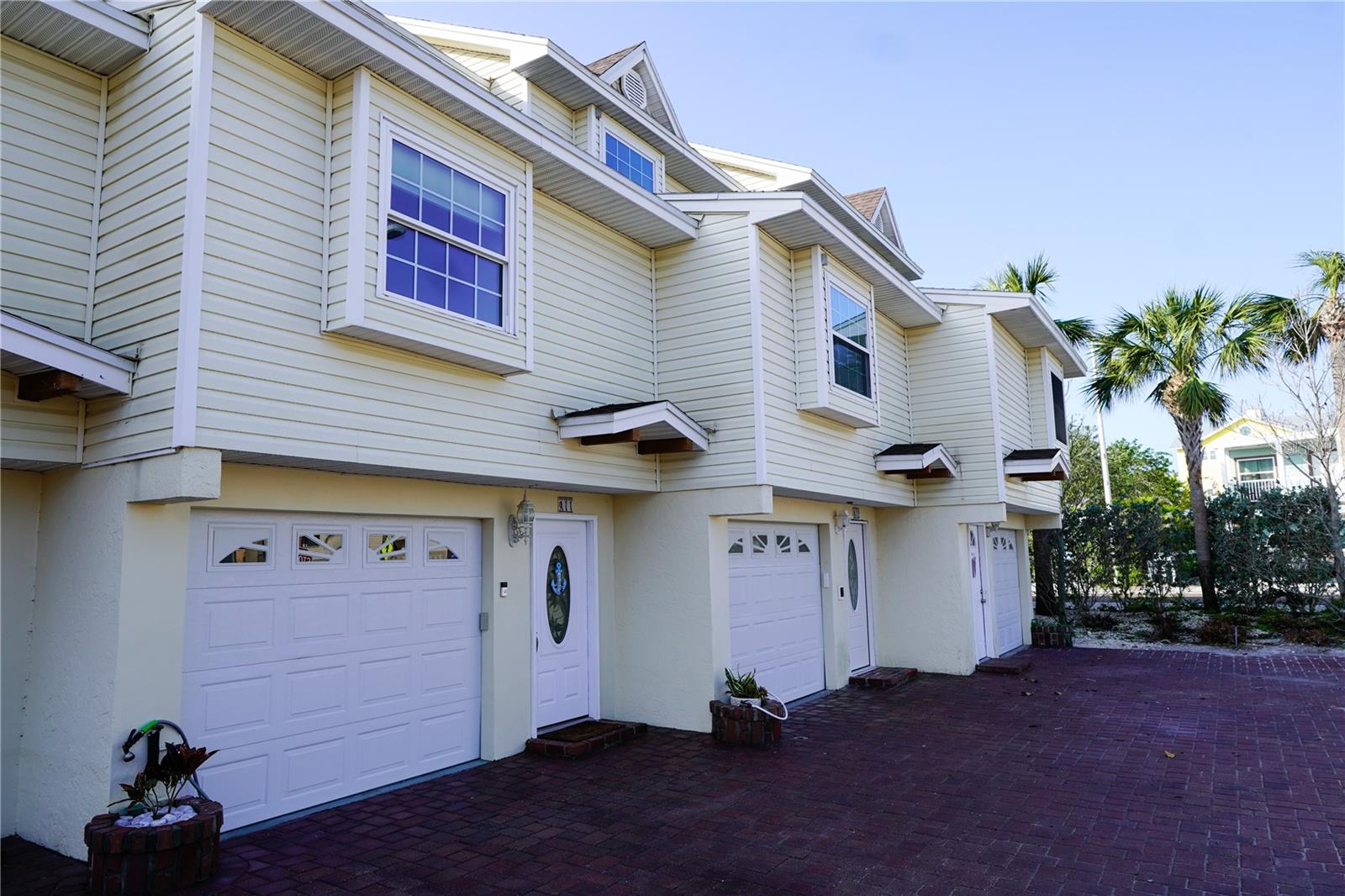 19651 Gulf Blvd #a11 Property Photo 1