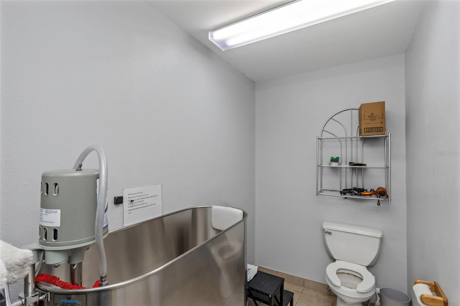 5417 Grand Blvd Property Photo 11