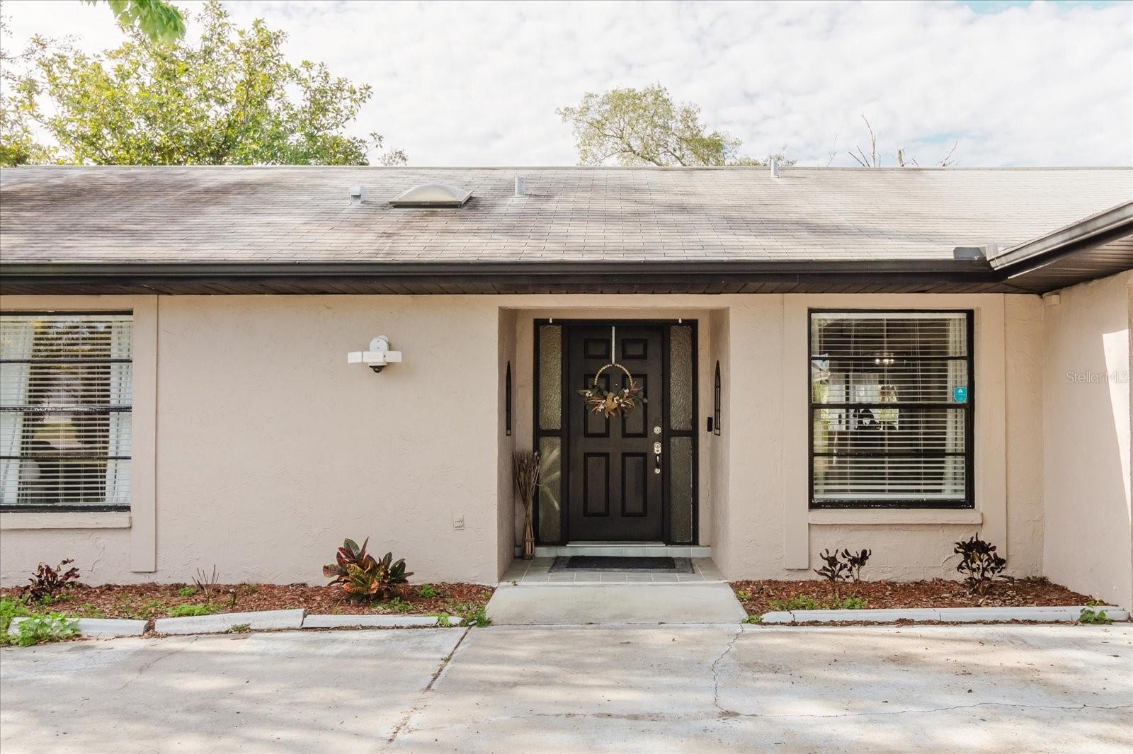 2427 Comerwood Dr Property Photo 6