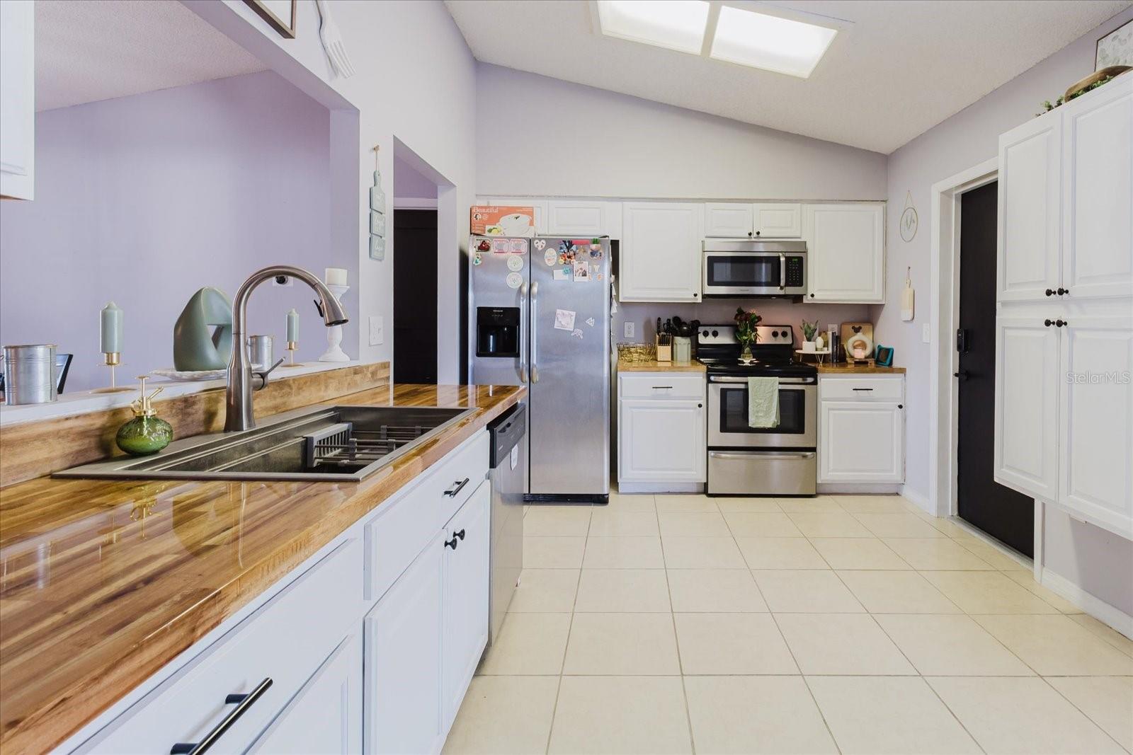2427 Comerwood Dr Property Photo 11
