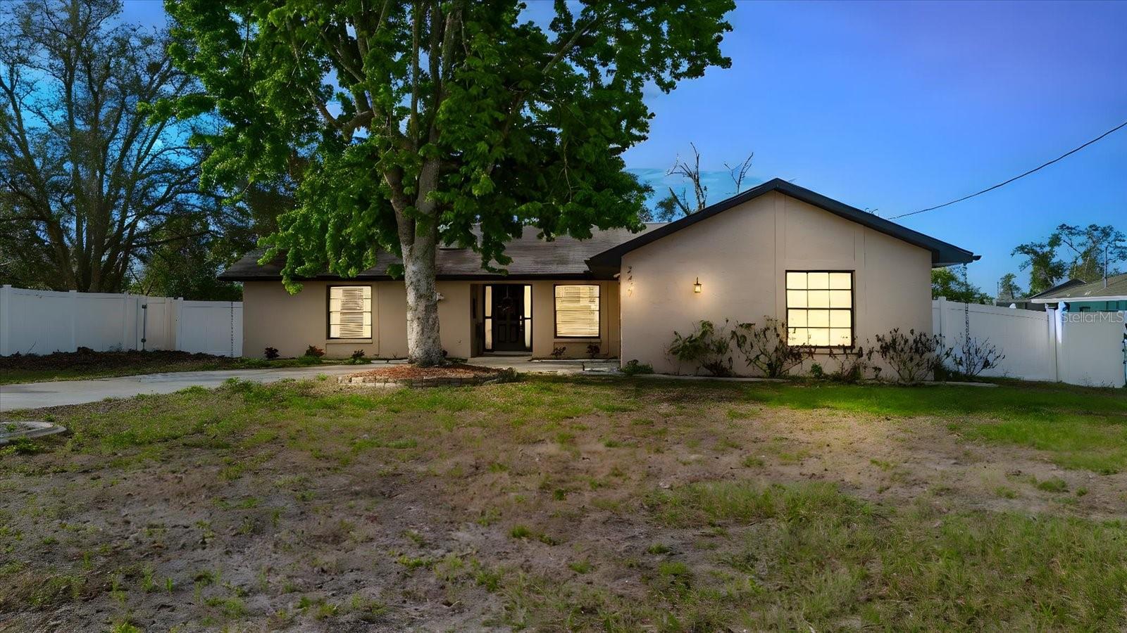 2427 Comerwood Dr Property Photo 34
