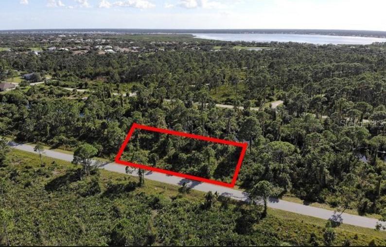 2403 CHAPEL DR Property Photo 1